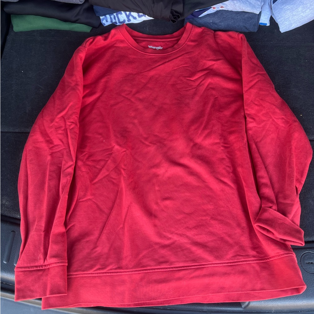 Wrangler crew neck